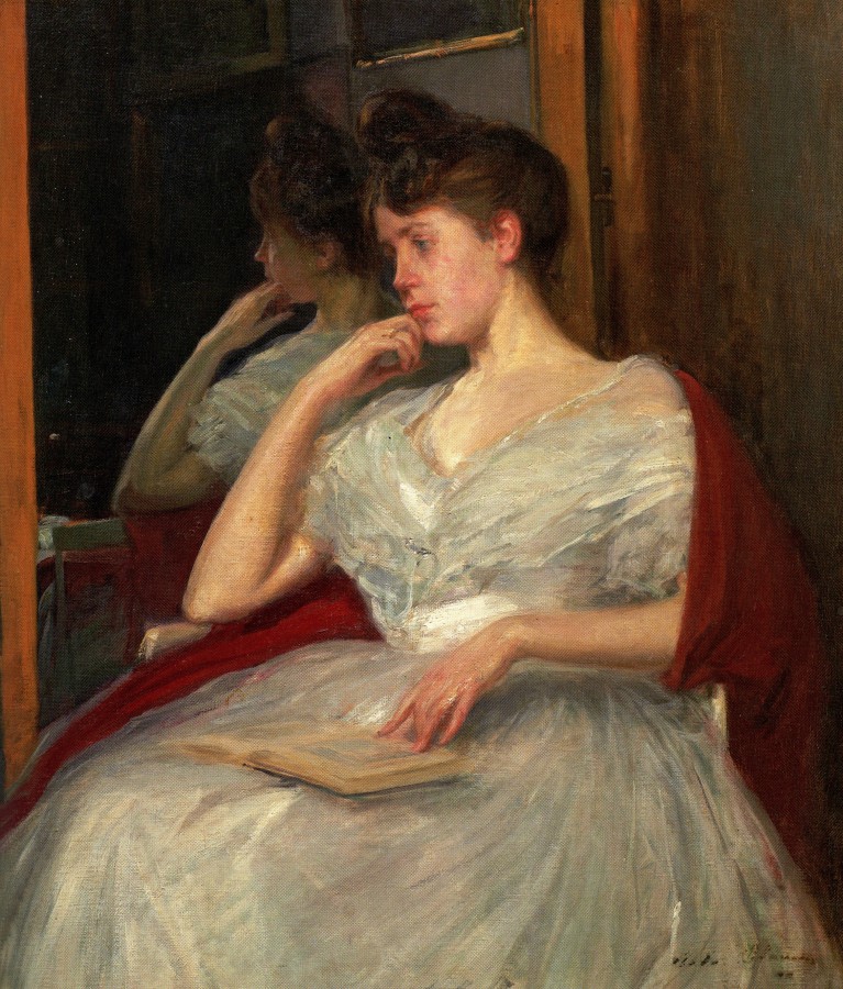 Lucie Esnault au châle rouge