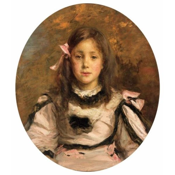 Portrait de fillette au noeud rose