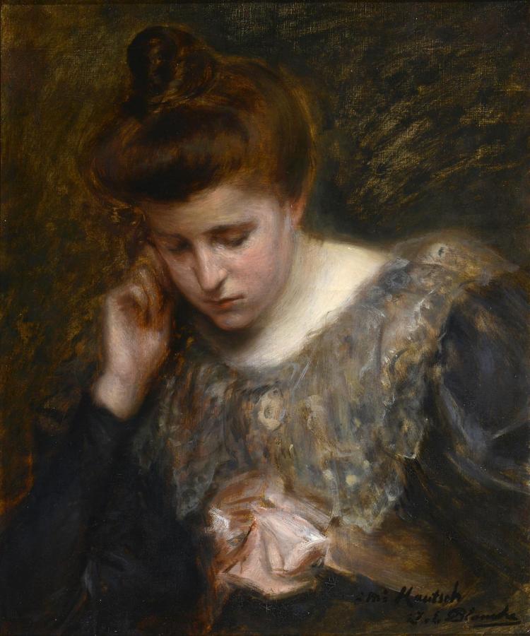 Lucie Esnault lisant