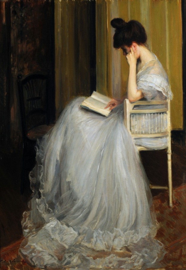 Lucie Esnault lisant