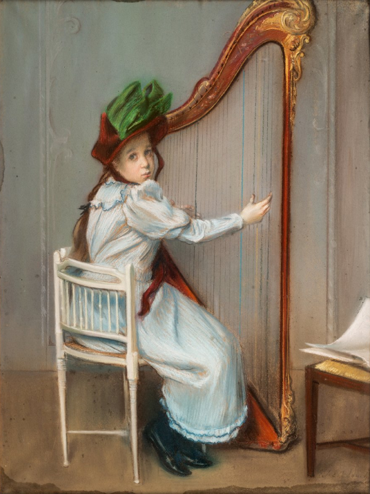 Lucie Esnault, la harpe