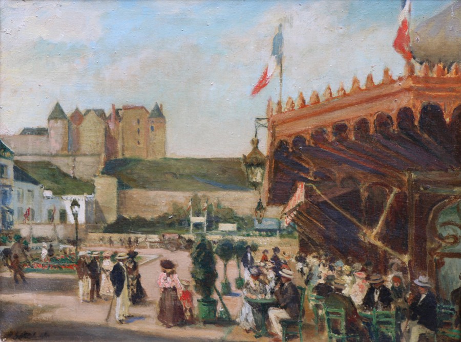 Dieppe : terrasse du restaurant du Casino avec au fond le château