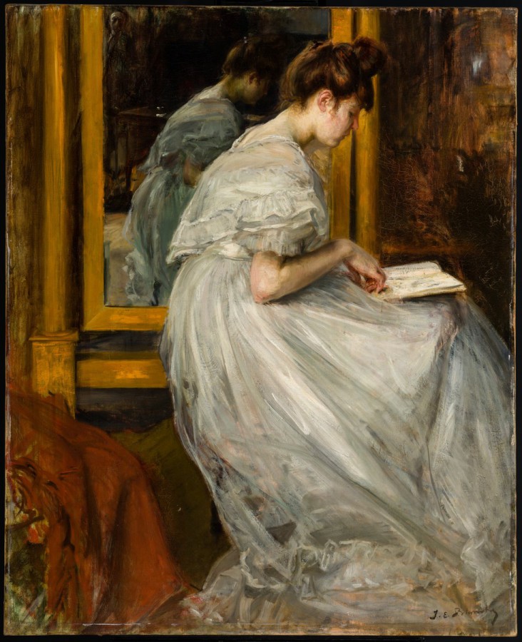 Lucie Esnault lisant